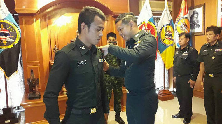 70kg世界第一人西提猜获泰国陆军“下士”军衔