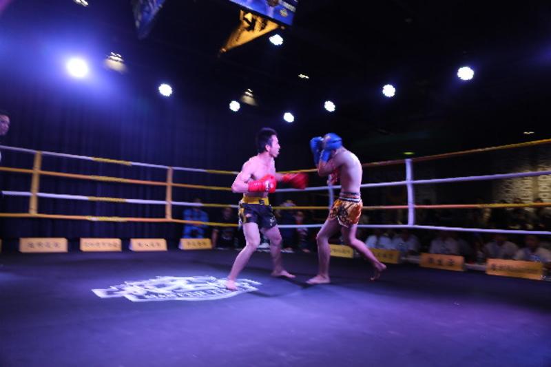 “武圣坛”搏击邀请赛 圣诞之夜激情对决