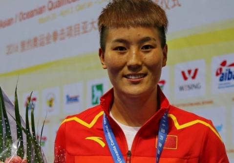 中国拳击队出战国际赛 尹军花获亚洲最佳女拳手