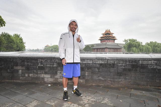 不退役!帕奎奥欲复仇霍恩 邀中国拳手打垫赛