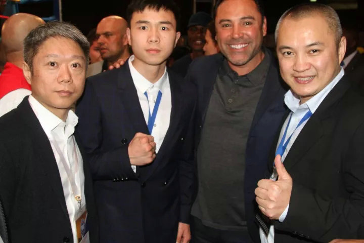 拳威四海与美国金童推广达成全方位合作共识!签约中国选手徐灿