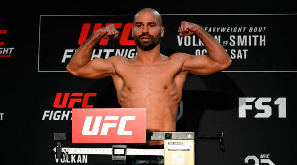 artem-lobov-UFC.jpg