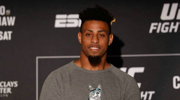 greg-hardy-UFC.jpg