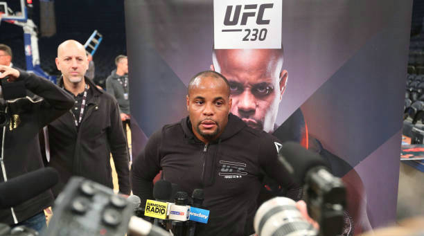 UFC-daniel-cormier.jpg