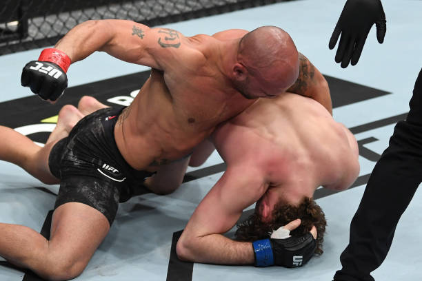 robbie-lawler-UFC-235.jpg