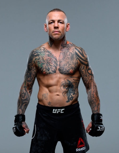 Ross Pearson.jpg