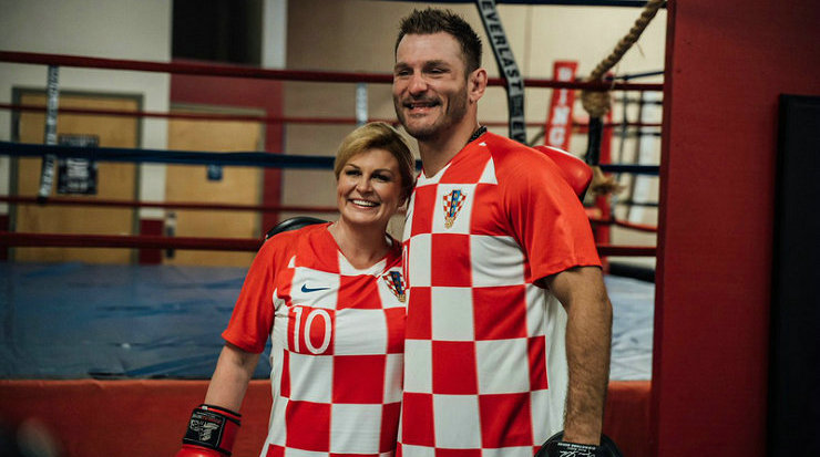 克罗地亚总统会见UFC重量级冠军斯蒂普·米欧奇