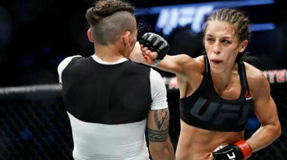 UFC-Joanna Jedrzejczyk.jpg