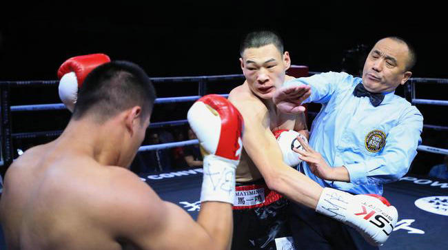 59秒KO对手WBA主席成粉丝 中国沙尘暴将战世界拳王