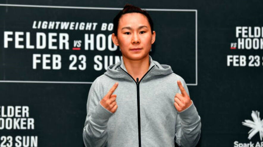 闫晓楠进入UFC官方排名第三位，或将挑战UFC冠军张伟丽