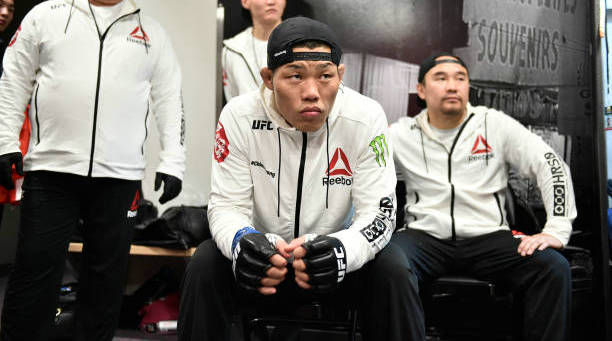 UFC 256:李景亮对手格兰特新冠检测阳性临时退赛