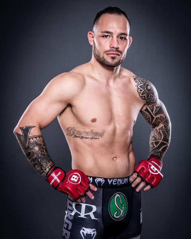 BELLATOR-Robin van Roosmalen.jpg