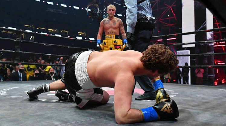 网红杰克·保罗首局TKO前UFC名将本·阿斯科伦