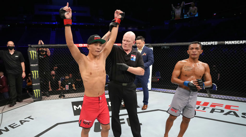 UFC精英之路第一日综述:3位中国选手获胜2人晋级