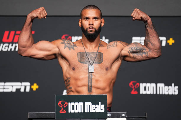 UFC-Thiago Santos.jpg