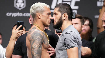 UFC 280赛前称重图集!奥利维拉与马哈切夫轻量级冠军战