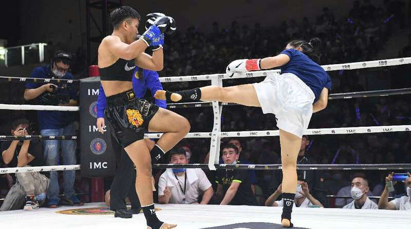 2022年“东方战龙”职业拳王争霸赛在深圳开战