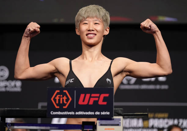 UFC-liang-na.jpg