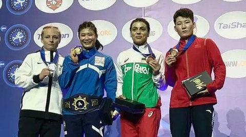 摔跤世锦赛：中国队收获女子50公斤级巴黎奥运会“门票”