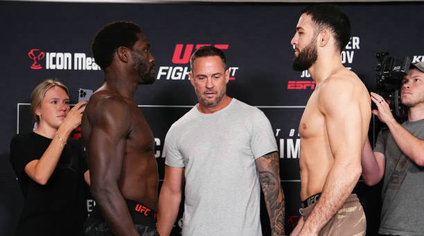UFC格斗之夜:坎农尼尔VS伊马沃夫!赛前称重图集