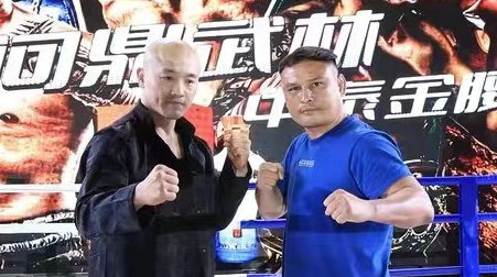 杀玉狼来华在问鼎武林的擂台上约战一龙