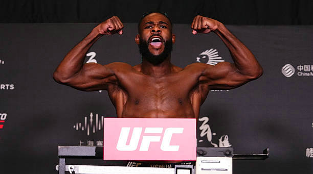 前UFC冠军阿尔加麦恩·斯特林质疑洛佩斯获得冠军战