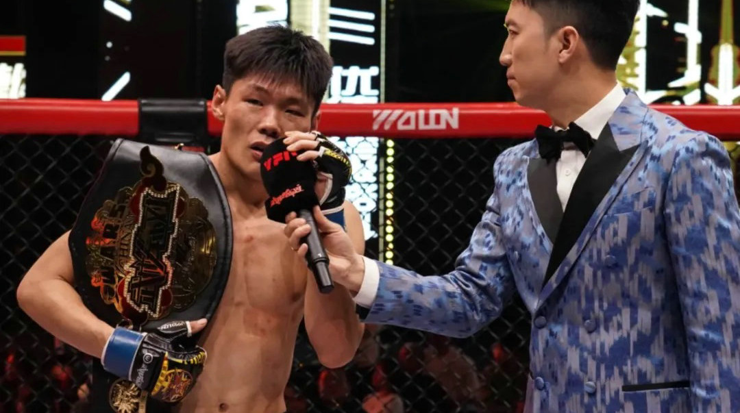 YFU89战报 | 新王登基，冯天浩鏖战获胜夺得冠军腰带！