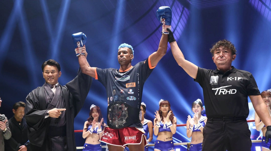 欧阳锋和吴宇通双双败北，萨尔西查夺得K-1 MAX金腰带