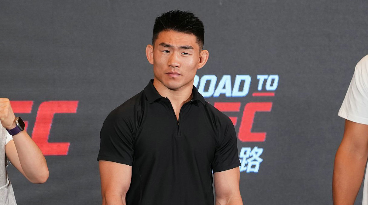 宋亚东新合同已签对手是乌马尔或奥马利