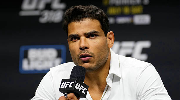 UFC 326：保罗·科斯塔退赛，费雷拉叫阵多利泽