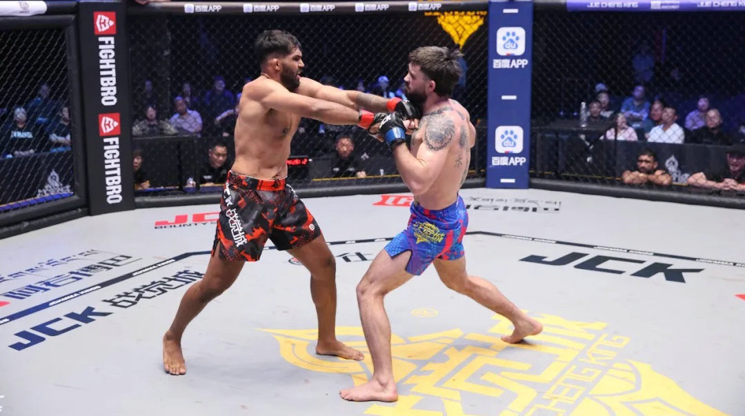 约瑟夫战胜阿吉兰，阿扎特别克与法尔霍德战成平局 | JCK觉城之夜N118战报