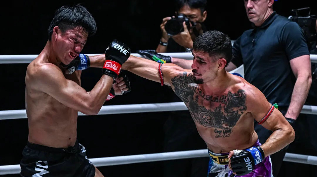 ONE周五格斗夜152战报：胡里奥·洛博击败孔克莱！