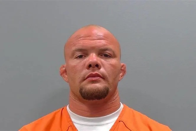 UFC-Anthony-Smith.jpg