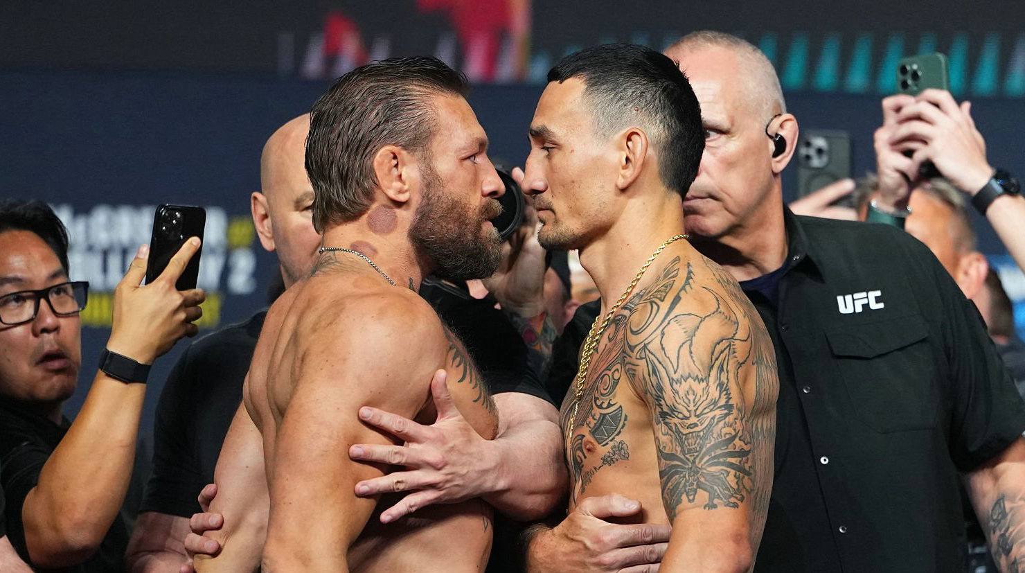 麦格雷戈与王聪明日出战！UFC 329赛前称重
