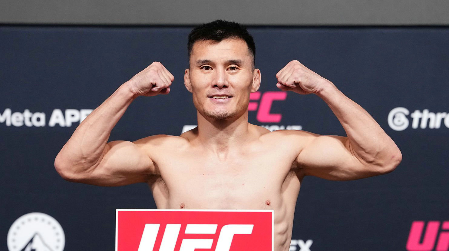 阿拉腾黑力明日出战！UFC格斗之夜赛前称重