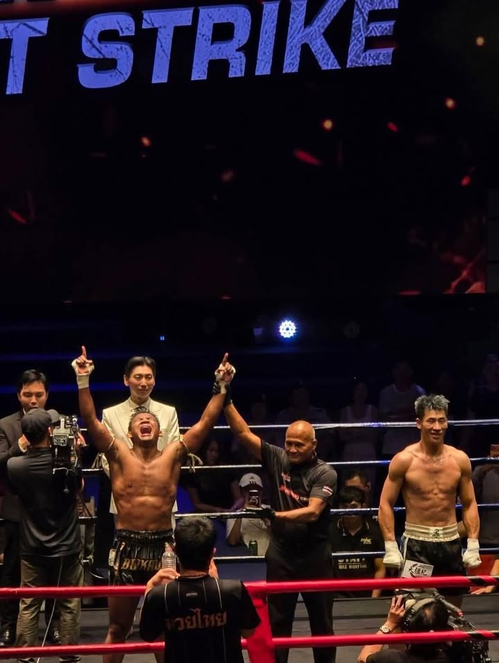 Buakaw-gaofeng.jpg