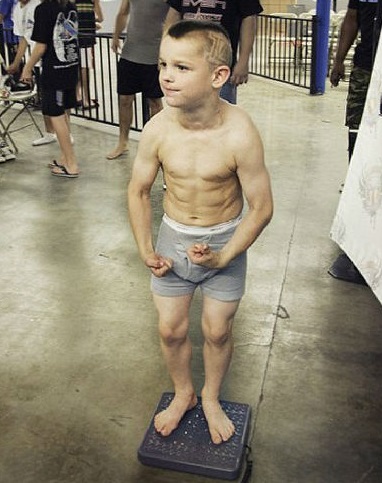少年强则国强！国外儿童MMA综合格斗训练！