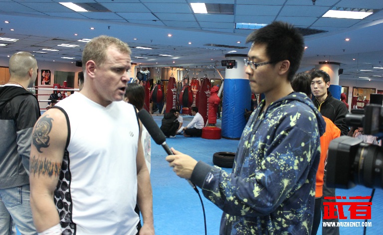 UFC粉丝见面会采访康李教练-斯科特·希利