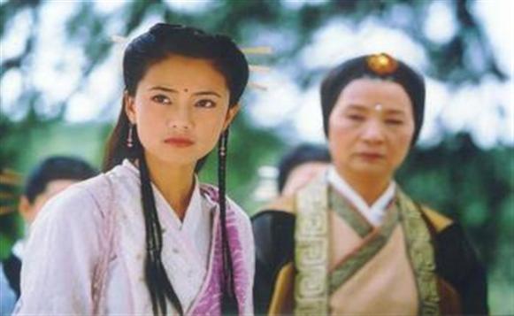 我和小伙伴们都震惊了,各大门派齐聚新疆召开武林大会?!