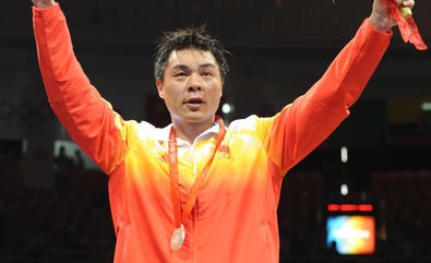 中国重量级拳击手张志磊步入美国职业拳坛 曾获北京奥运会亚军