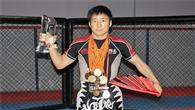 48岁传奇格斗名将姜龙云再夺摔跤冠军