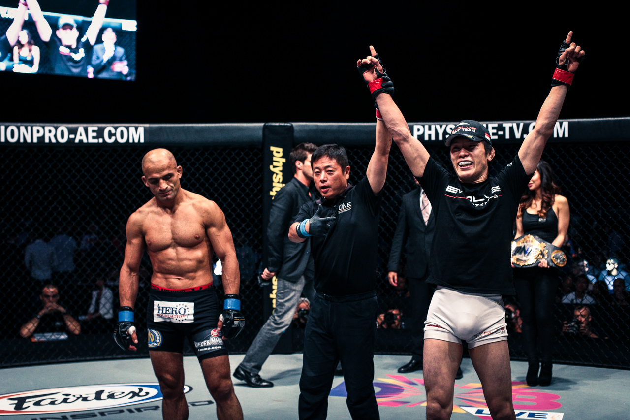 ONE FC 19:青木真也卫冕,阿斯克恩夺冠